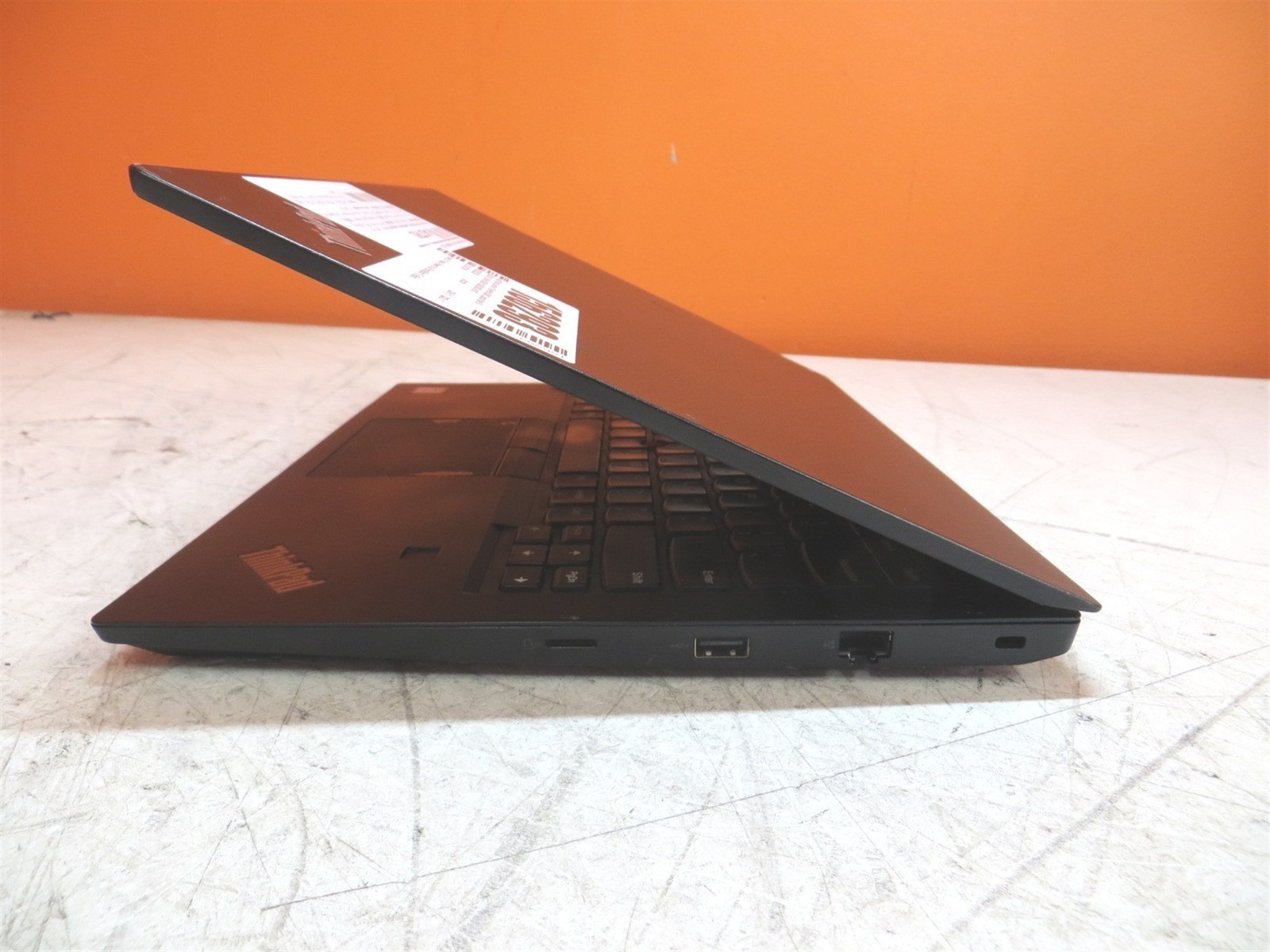 Light Spots Lenovo ThinkPad E480 Laptop Intel i5-8250U 1.6GHz 8GB 512GB SSD w/OS