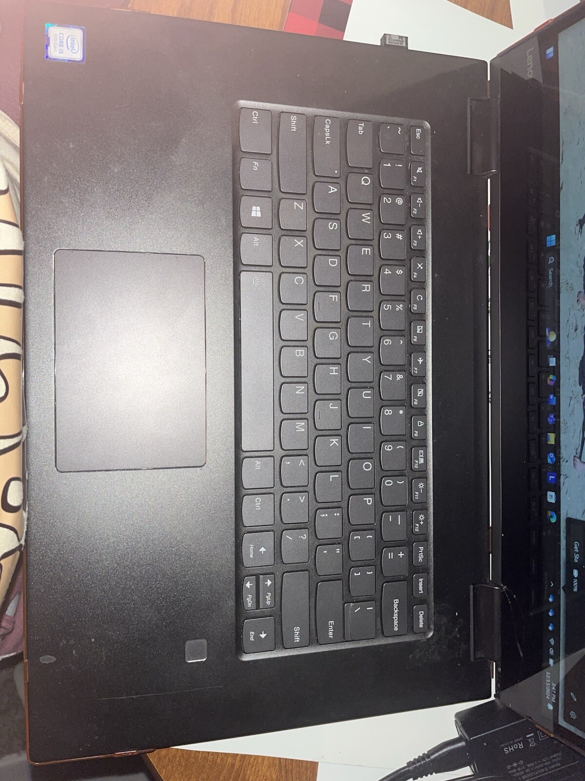 Lenovo Yoga 730-15Ikb (256 GB SSD, ntel Core i5 8 th. Gen., 8 GB Ram