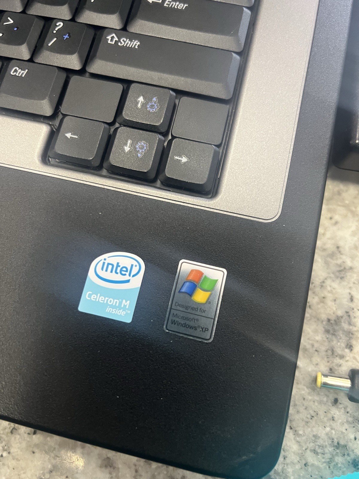 Vintage Dell Inspiron 1300 Laptop Celeron M 1..50GHz 0.99MB RAM HDD WinXP Read
