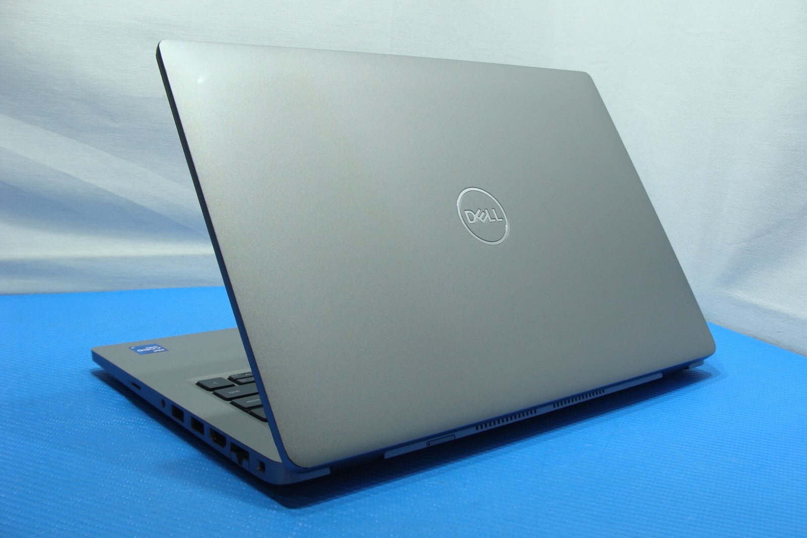 Dell Latitude 14 5420 14″ FHD vPro i7-1185G7 2.8GHz 16GB 512GB Windows 11 Pro