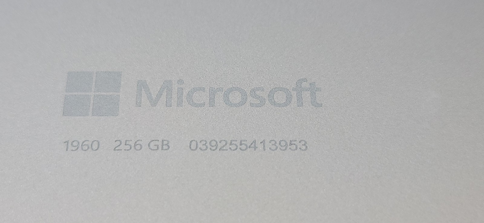 Microsoft Surface Pro 7+ plus i7, 16GB, 256 SSD, 11th Gen 1165G7 processor,