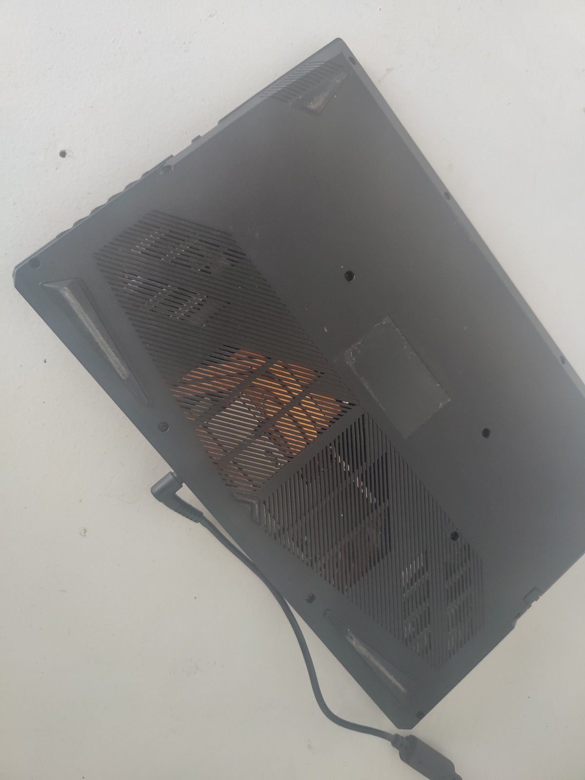 Colorful X15 AT 22 Laptop (RTX 3060 I9 12900H)