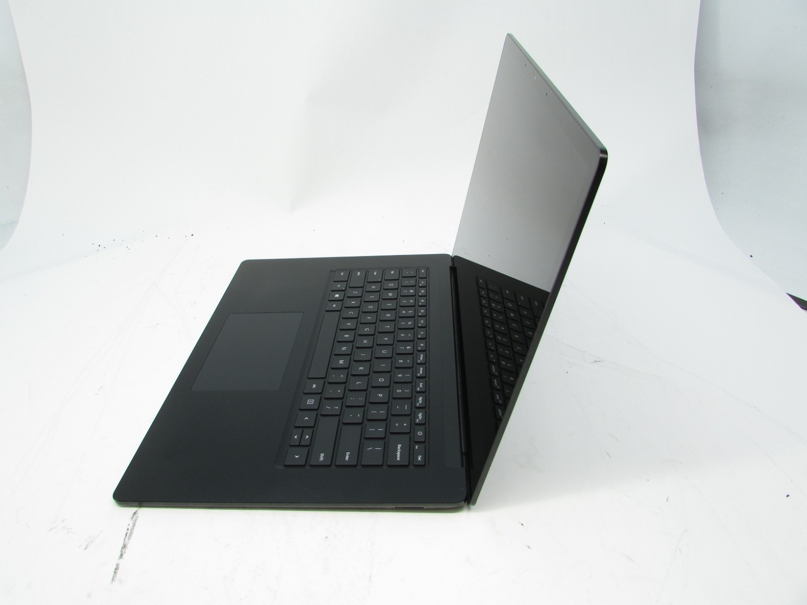 Microsoft Surface Laptop 3 1872 Touch 15″ i5-1035G7 1.2GHz 16GB RAM 256GB No OS