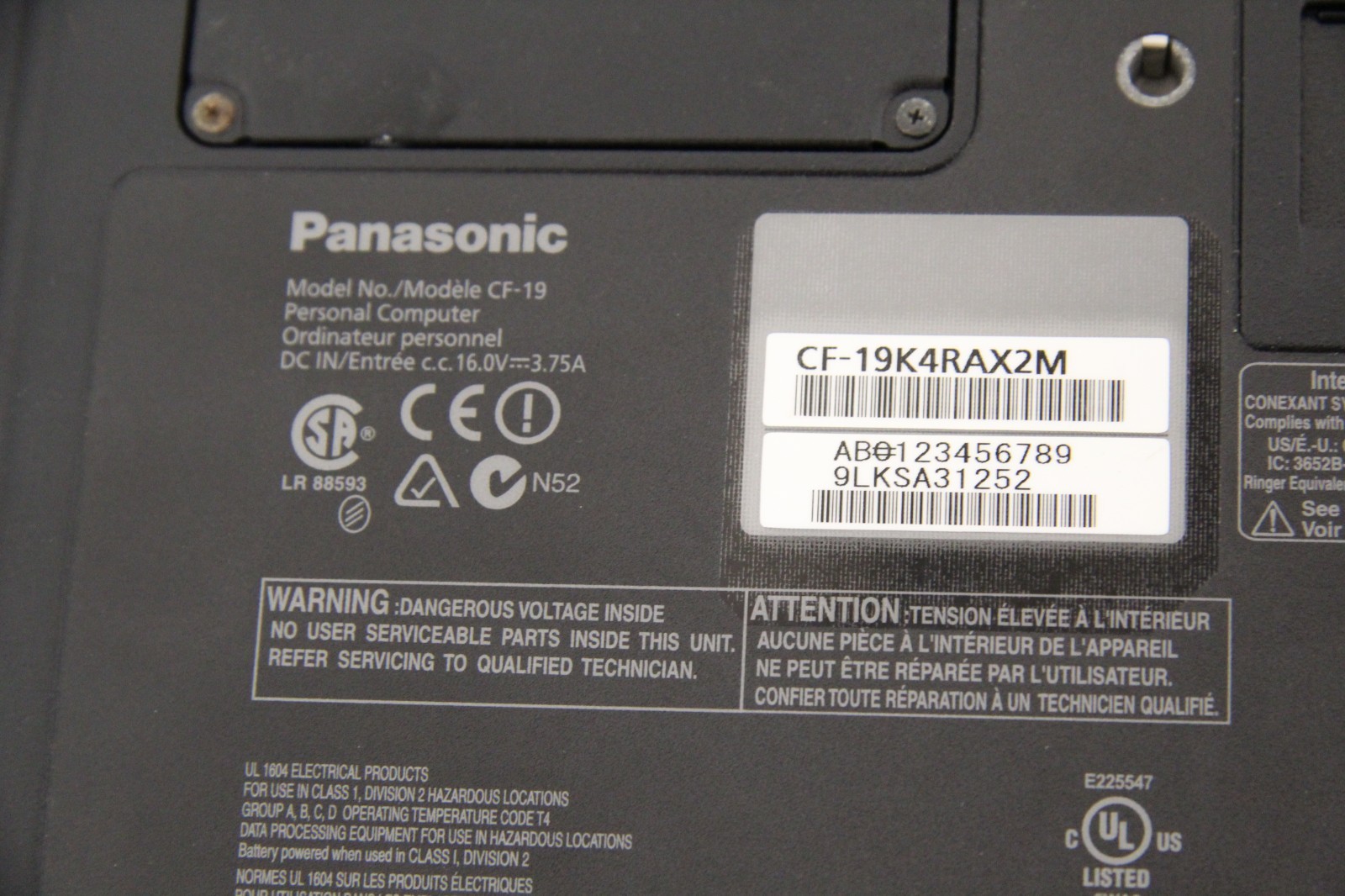Panasonic Toughbook CF-19 Intel Core 2 Duo U9300 1.20GHz 2GB Ram No HDD/Supply