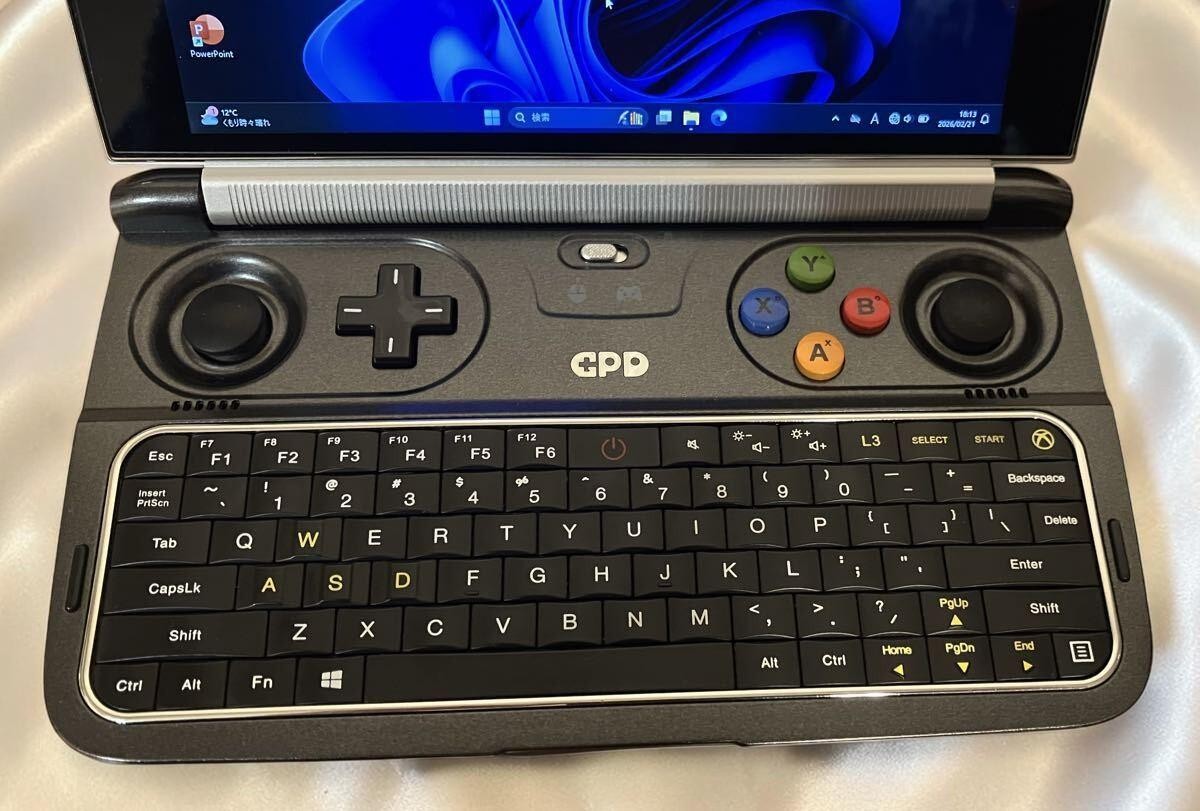 [EXC] GPD WIN2 m3-7Y30 Gaming PC Black 8GB SSD 128GB USB Type-A Type-C