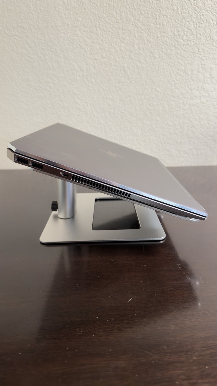 HP ZBook Studio G5 Intel i7-8750H 16GB RAM|256GB SSD| Quadro P1000 (Prototype)