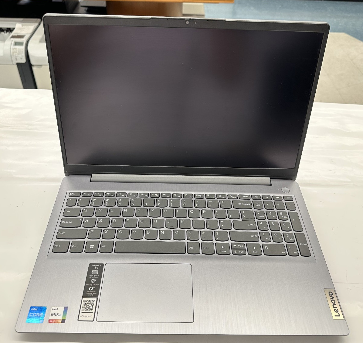 Lenovo IdeaPad 3 15ITL6 Touchpad Intel i5-1135G7 2.40GHz 8GB RAM 256GB W11 Home
