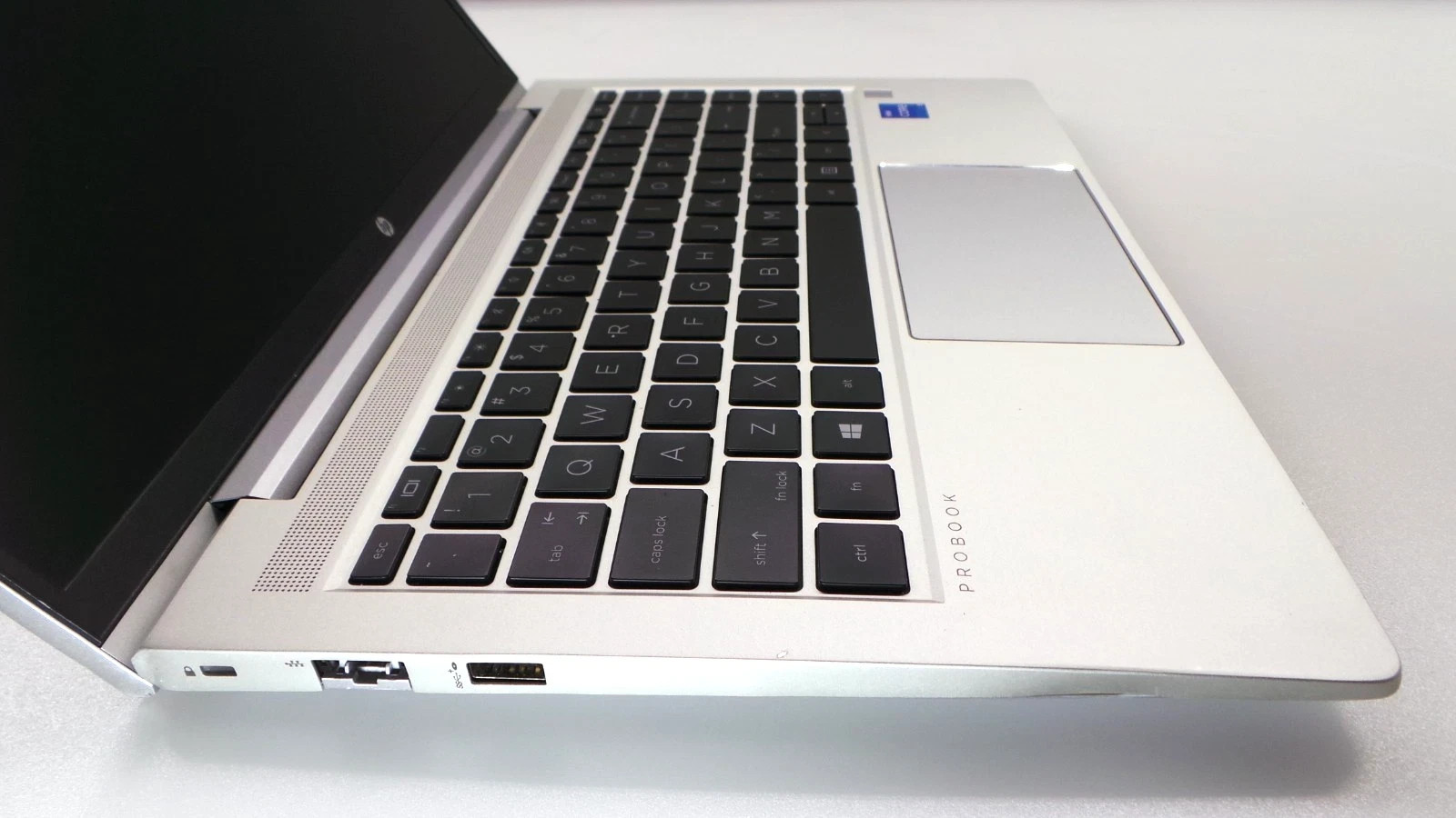 HP ProBook 440 G8 | 14″ | i7-1185G7 3GHz | 16GB | 256GB NVMe Win 11 Office 2024
