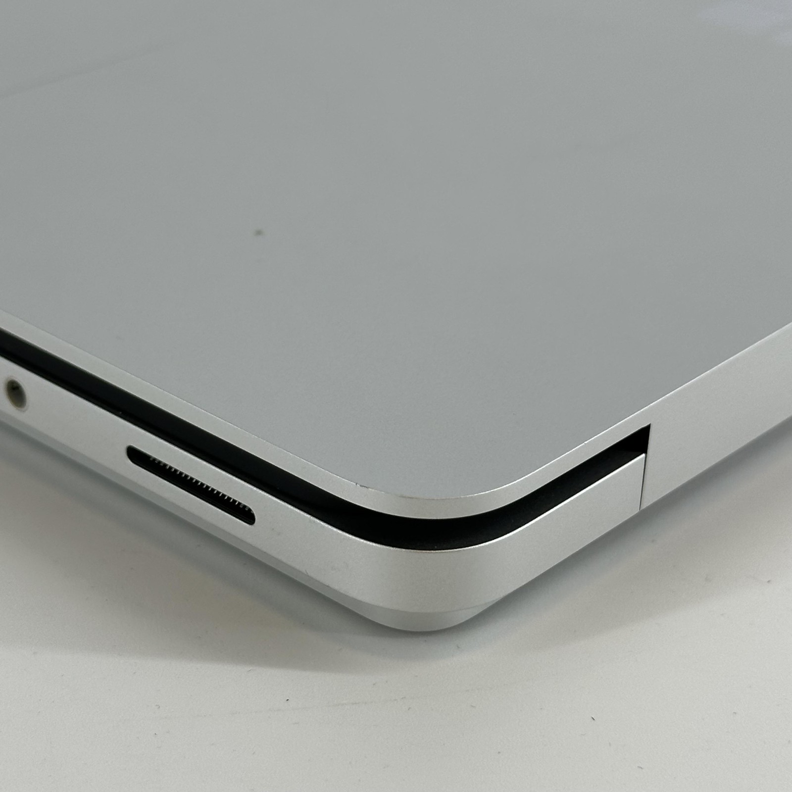 Microsoft Surface Laptop Studio 2 14.4 2K TOUCH i7-13700H 16GB 512GB RTX 4050