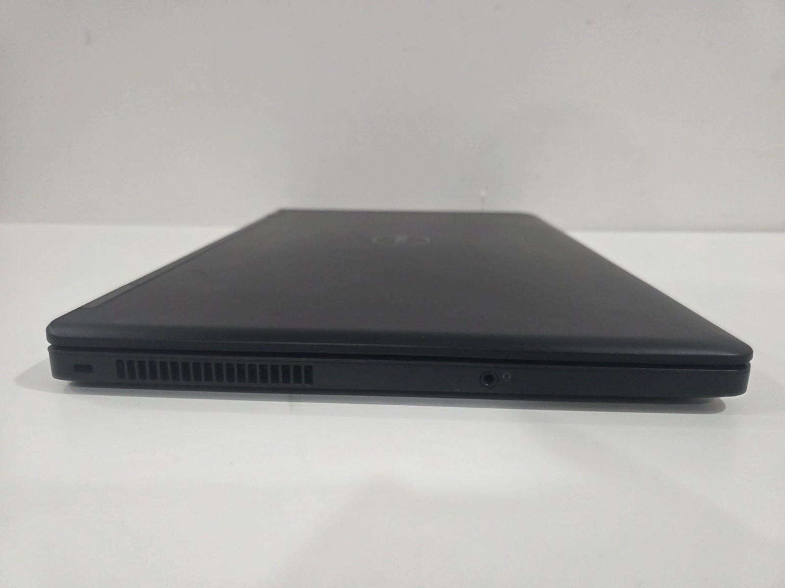 Dell Latitude E5550 Intel i5-5300U 4GB 500GB HDD Webcam Bluetooth