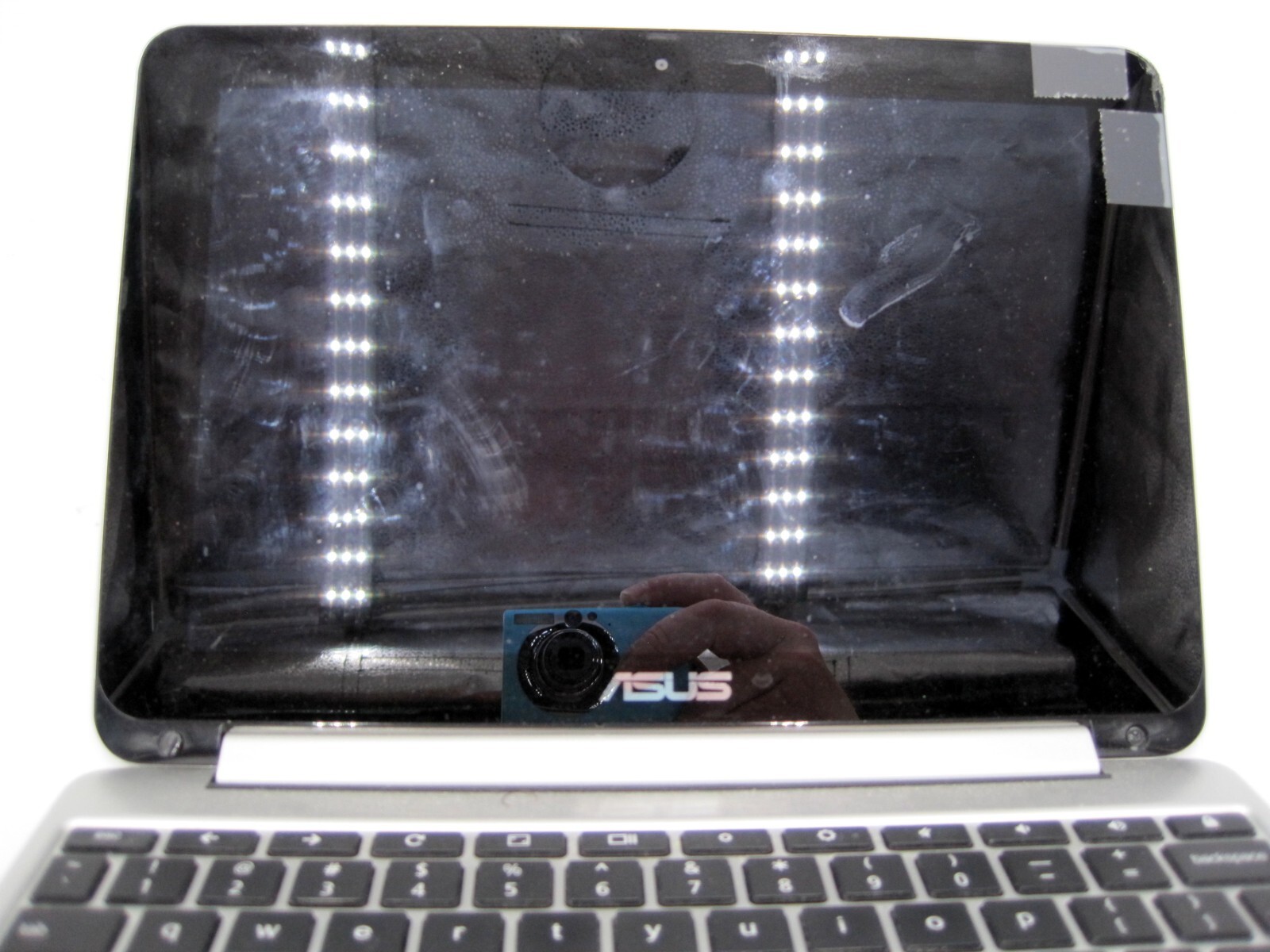 ASUS Chromebook Flip C100P 16GB with Cracked Touch Screen