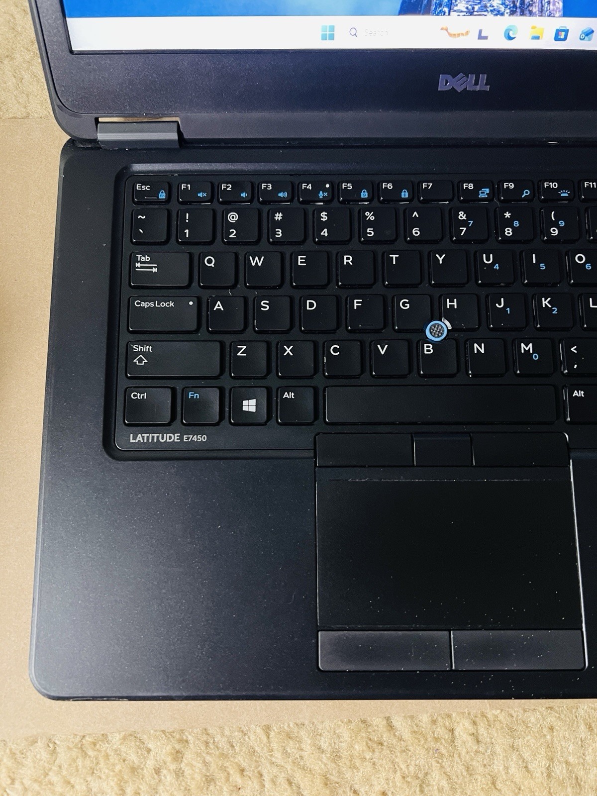 Dell Latitude E7450,8G,i5,256GB SSD, Latest Version Of Win11 Pro,25H2