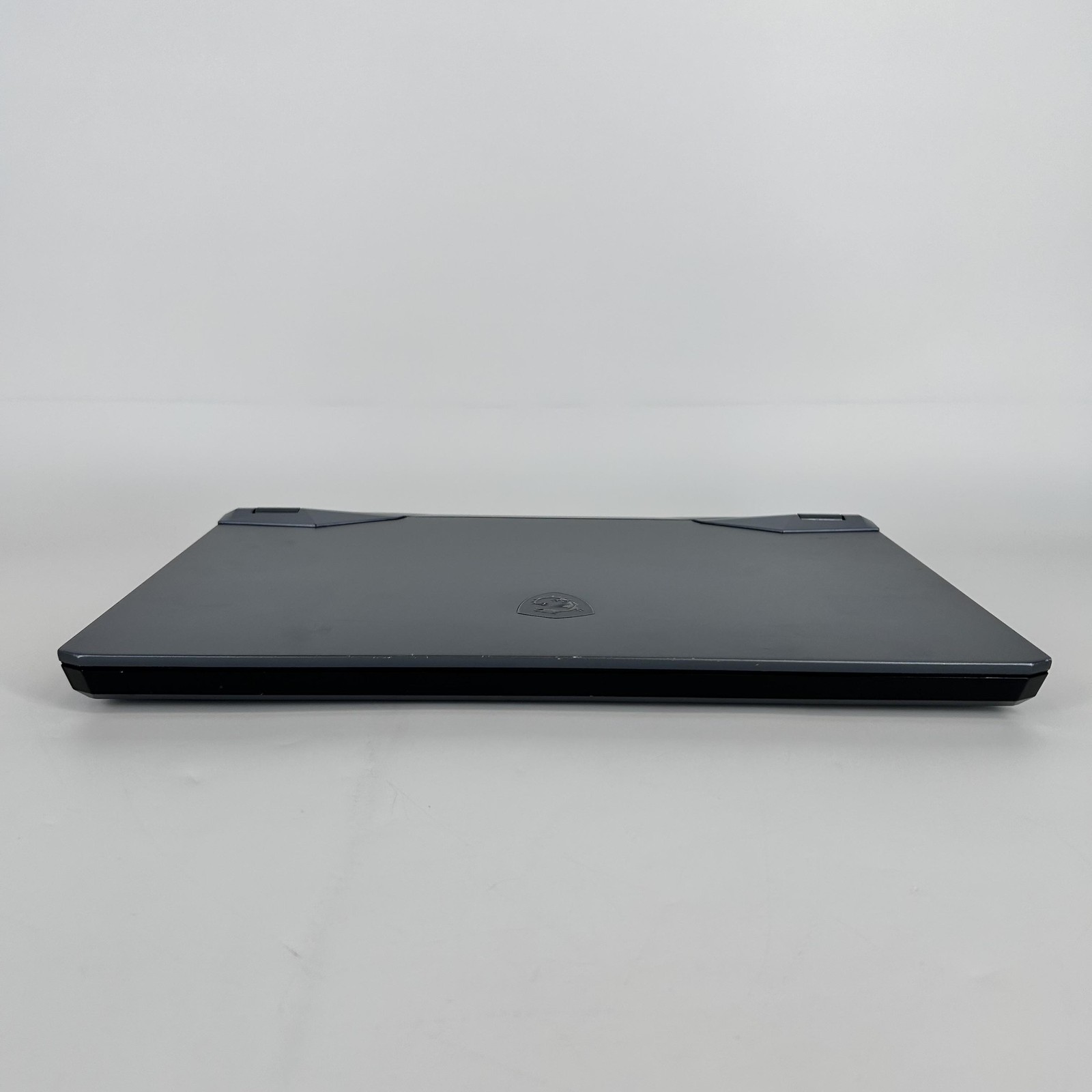 MSI Raider GE76 17.3 144Hz FHD i7-11800H 2.3GHz 16GB 1TB RTX 3060 Bad USB-C Port