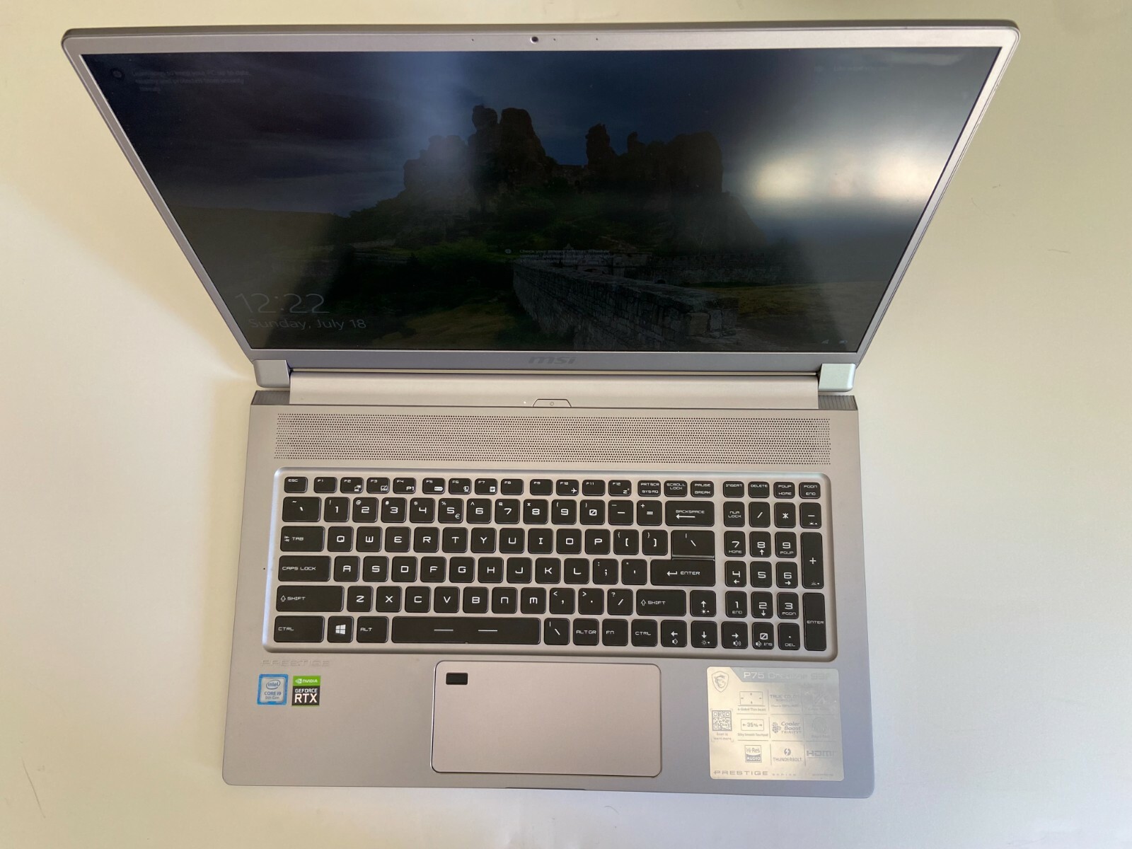 MSI P75 Creator 9SF 17.3″ Laptop: RTX 2070 Max-Q, Intel i9-9880H, 32 GB RAM, 1TB