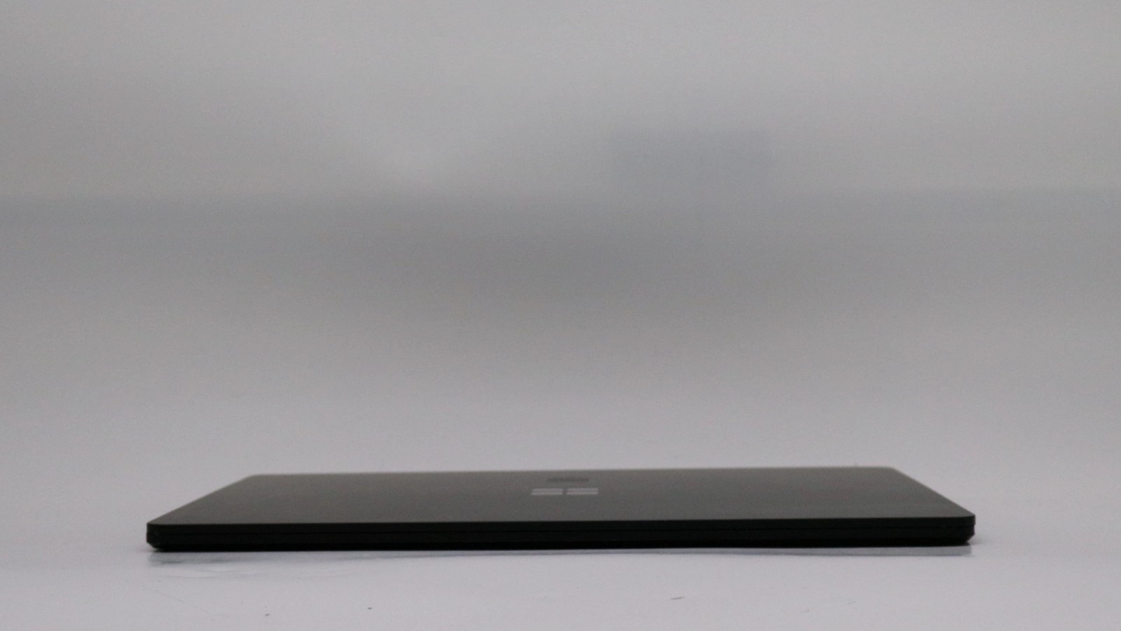 Microsoft Surface Laptop 3 14″ i7-1065g7 16GB 512GB – Good