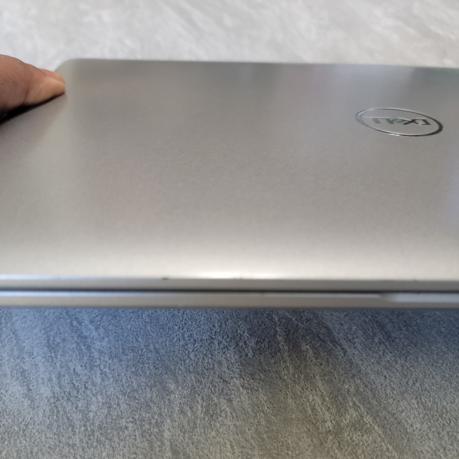 Dell Latitude 5450 14″ FHD Core Ultra 5 135U 1.6GHz 512GB SSD 16GB RAM Linux