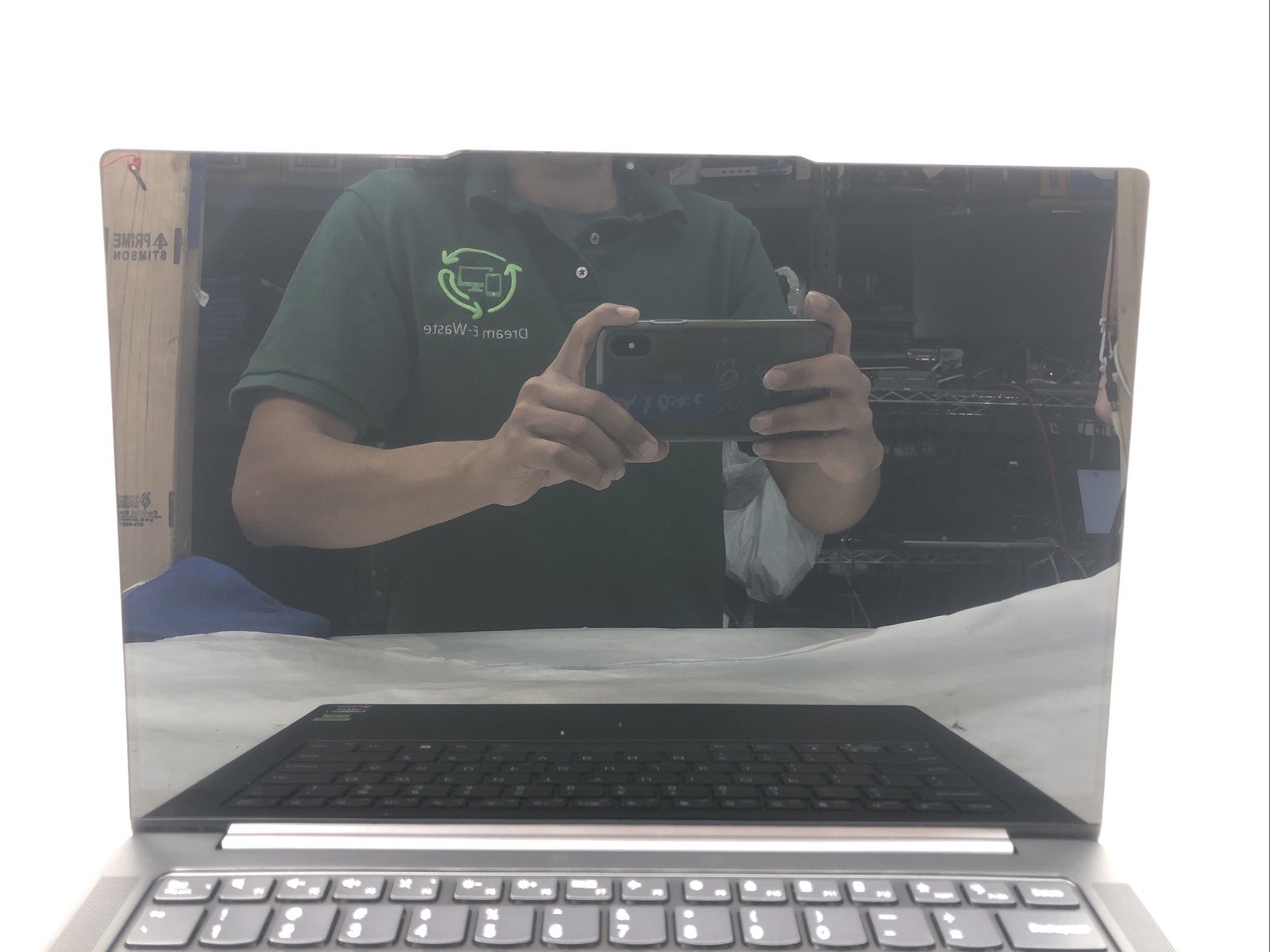 Lenovo Slim Pro 7, AMD Ryzen 7735HS, RTX 3050, 16GB RAM, NO SSD/OS, FOR PARTS