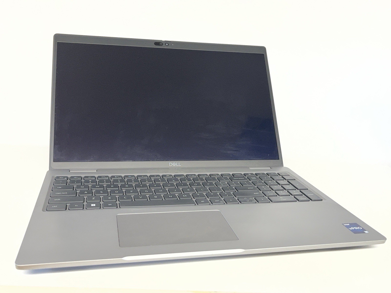 DELL LATITUDE 5540 I5-1345U 15.6″ 8-32GB RAM(config) 512GB NVMe Win11 Pro Touch