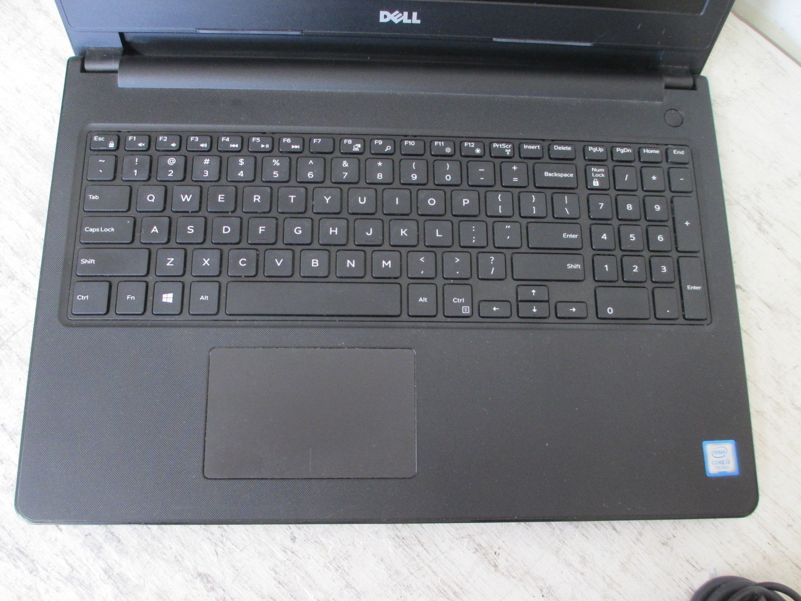 Dell Inspiron 15 3567 15.6″ i3-7130U 2.7GHz 8GB/250GB Webcam Laptop Windows 11