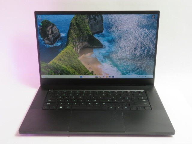 RAZER BLADE 15 ADVANCED i7-11800H 2.3GHz 32GB 1TB NVMe RTX 3080 BACKLIT WIN 11