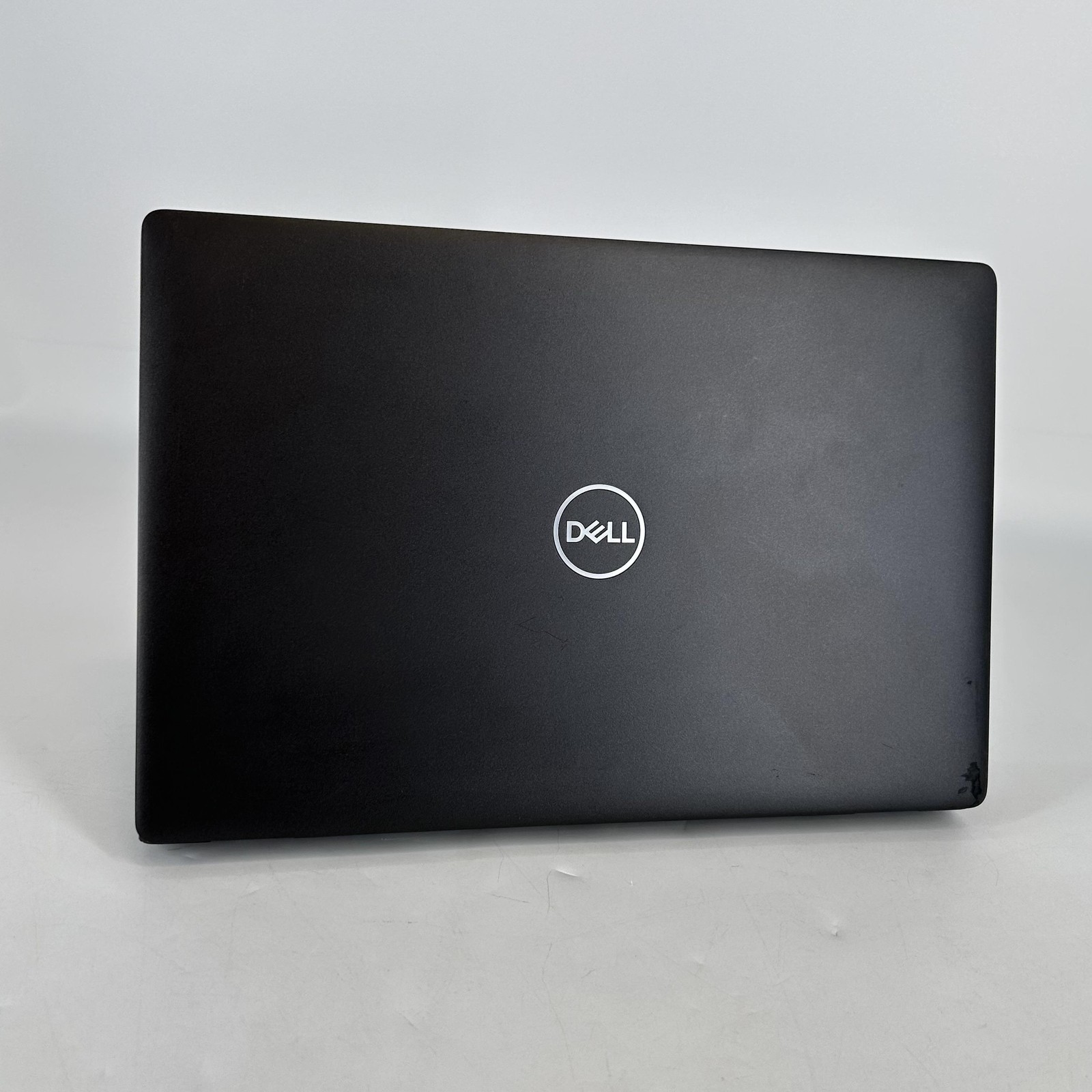Dell Latitude 5400 14 Black HD i7-8665U 1.90GHz 16GB 500GB HDD Good