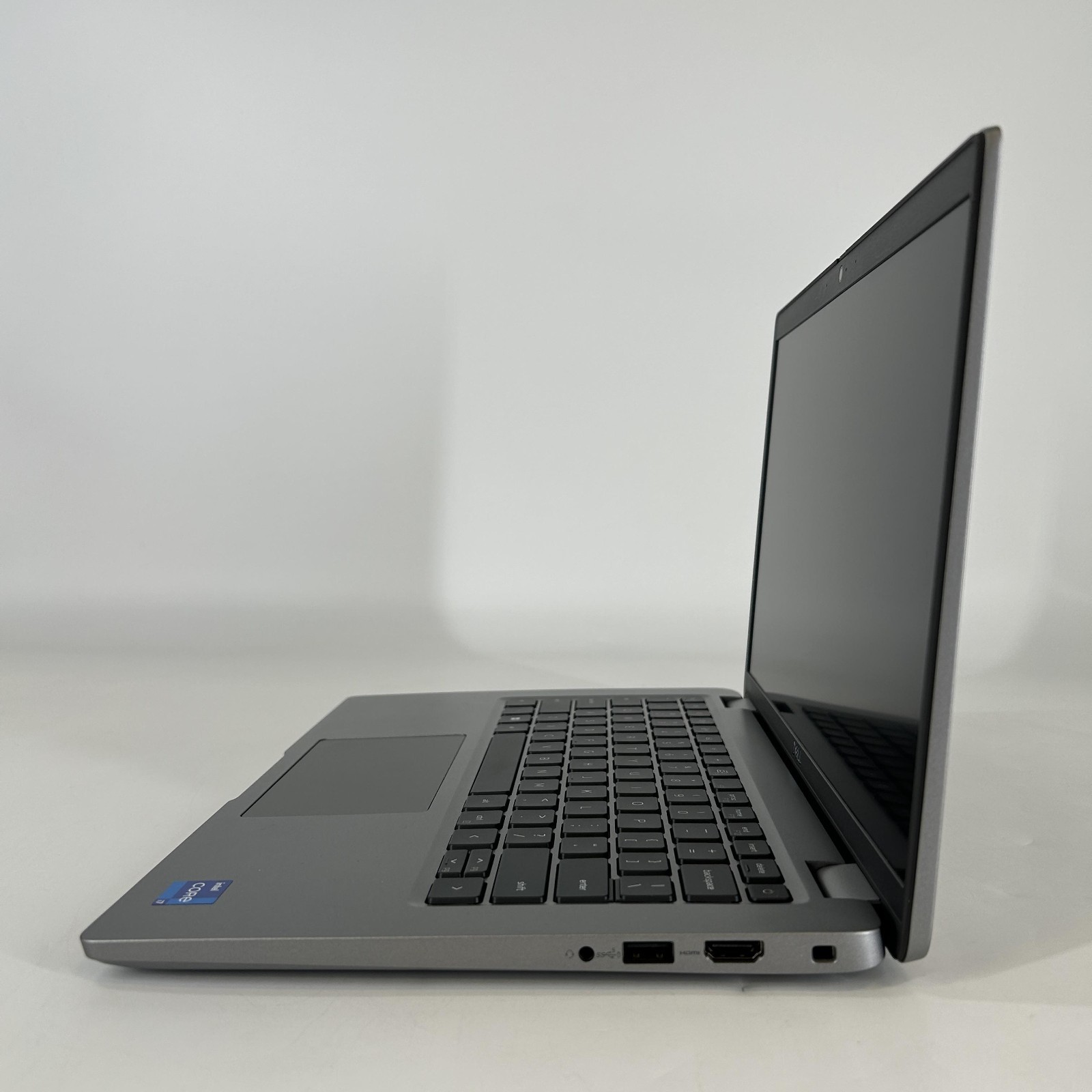 Dell Latitude 5440 14 Gray FHD 1.7 GHz i7-1355U 16GB RAM 512GB SSD Excellent