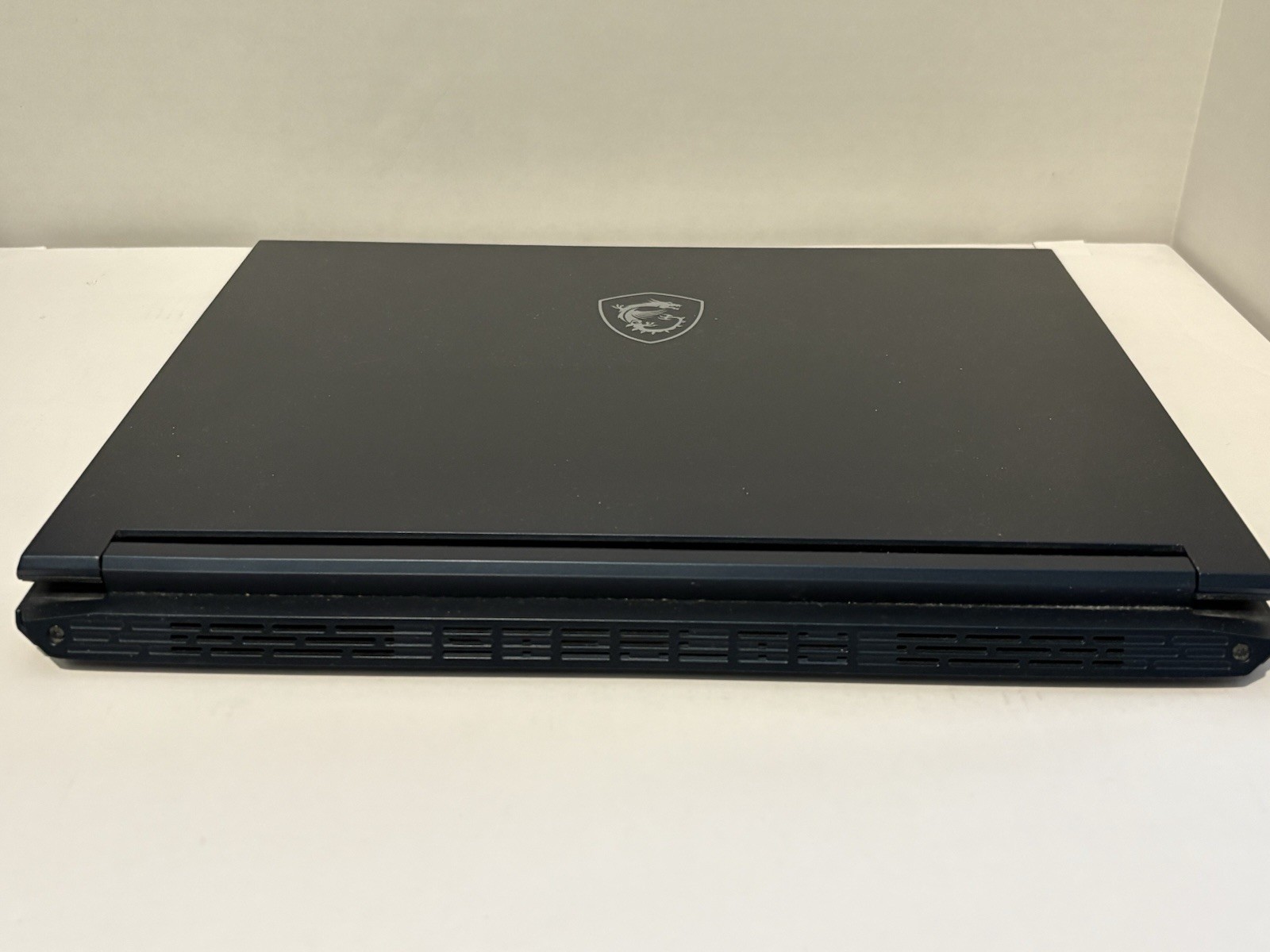 Stealth 14 Studio A13V Mg-Al Fingerprint Proof Gaming Laptop