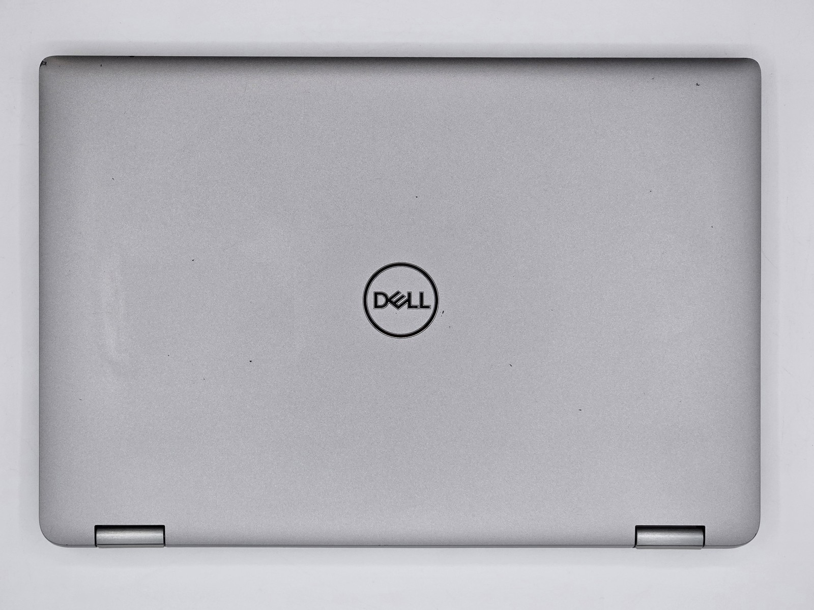 Dell Latitude 5340 2-in-1 13″ FHD Touch I7-1365U 256GB SSD 16GB W11P Warranty
