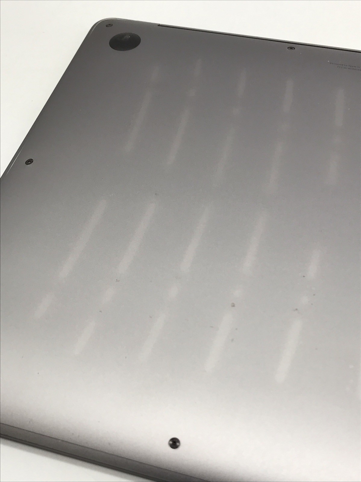 2018 Apple MacBook Air 13″ i5 1.6GHz 8GB 128GB – A1932 EMC3184 *Read* D/F Grade