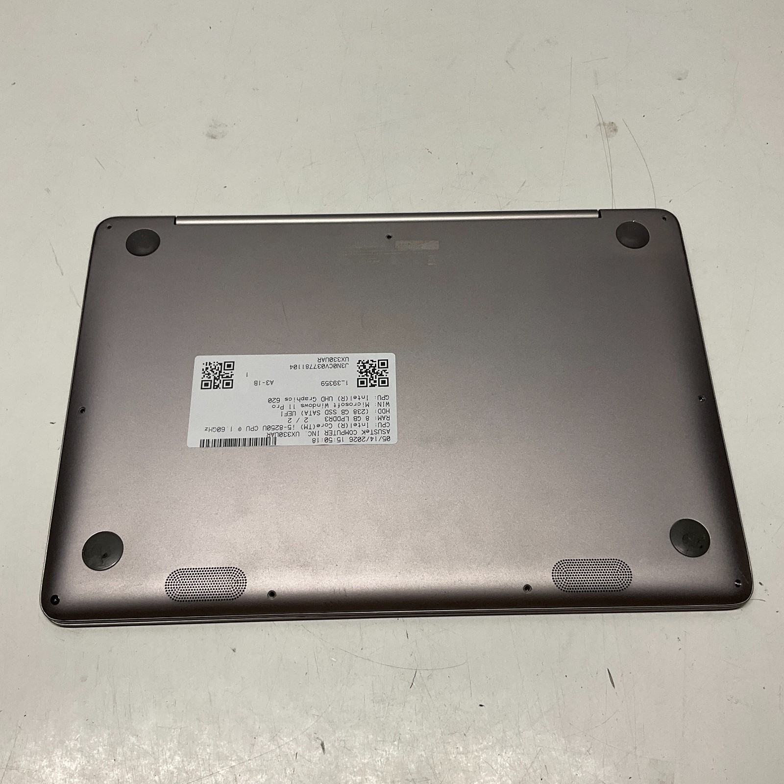 ASUS Notebook UX330UAK 13.3″ Laptop i5-7200U @ 2.50 GHz 8GB 128GB SSD Win 10 Pro
