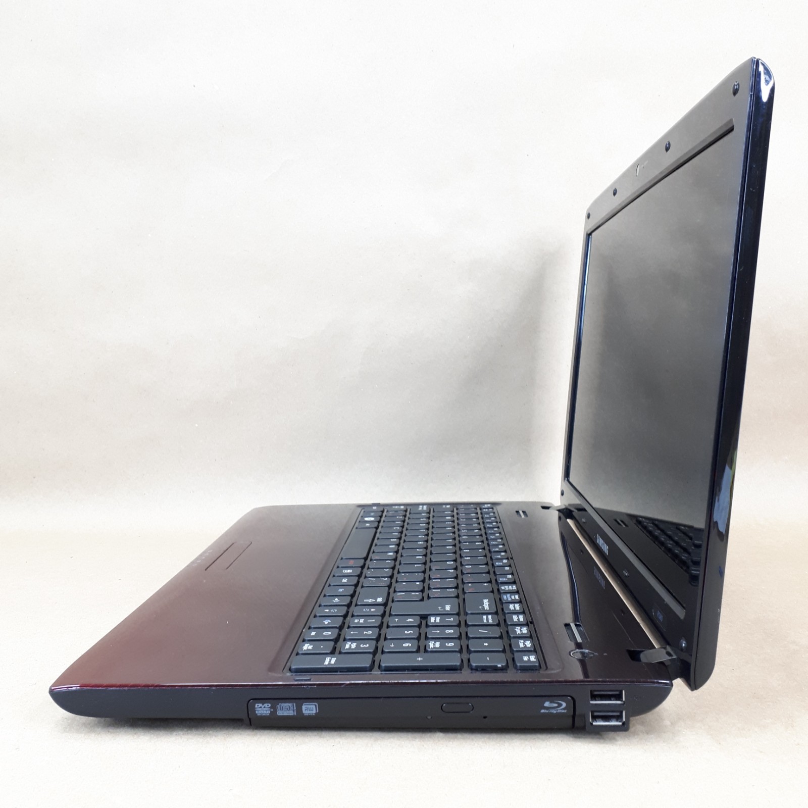 Samsung R580 15.6″ Laptop i5-1st Gen 2.53GHz NVIDIA 4GB RAM 500GB Win7HP H4064
