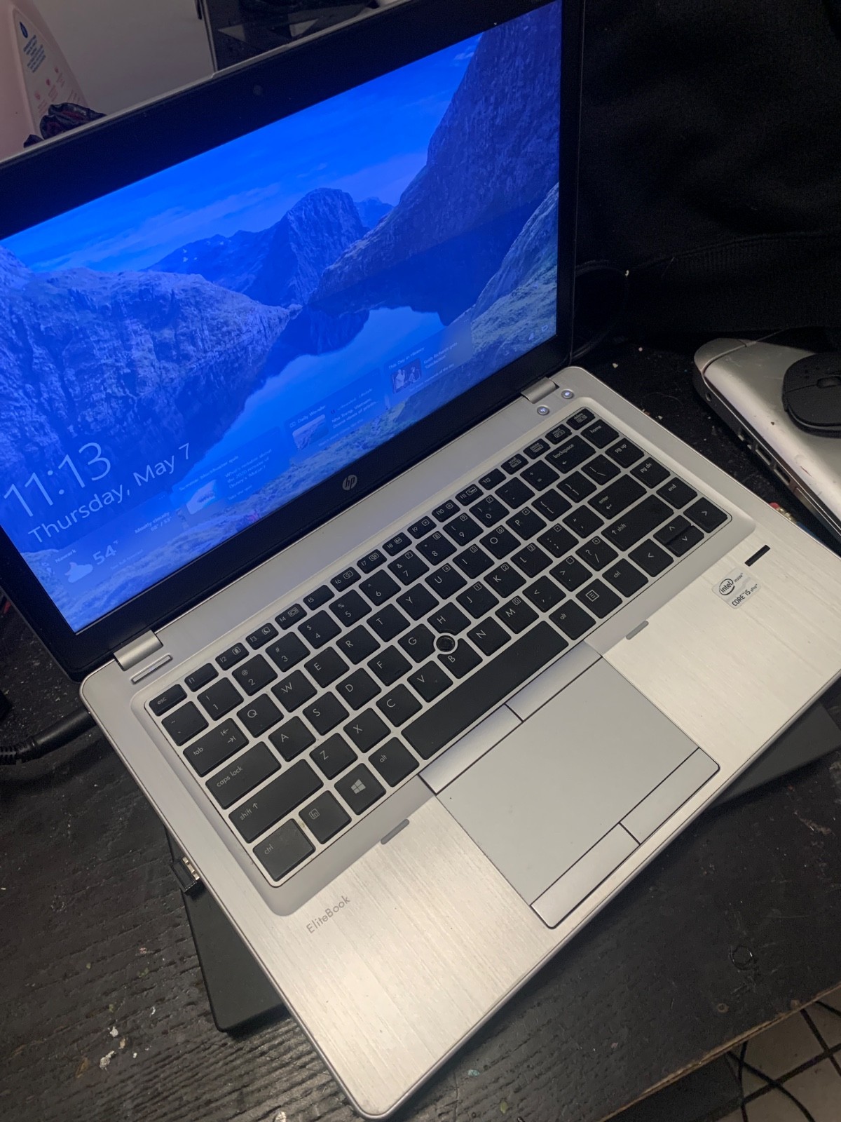 HP EliteBook Folio 9470m-i5-3437U@1.9GHz-4GB RAM-NO STORAGE/OS *USED*