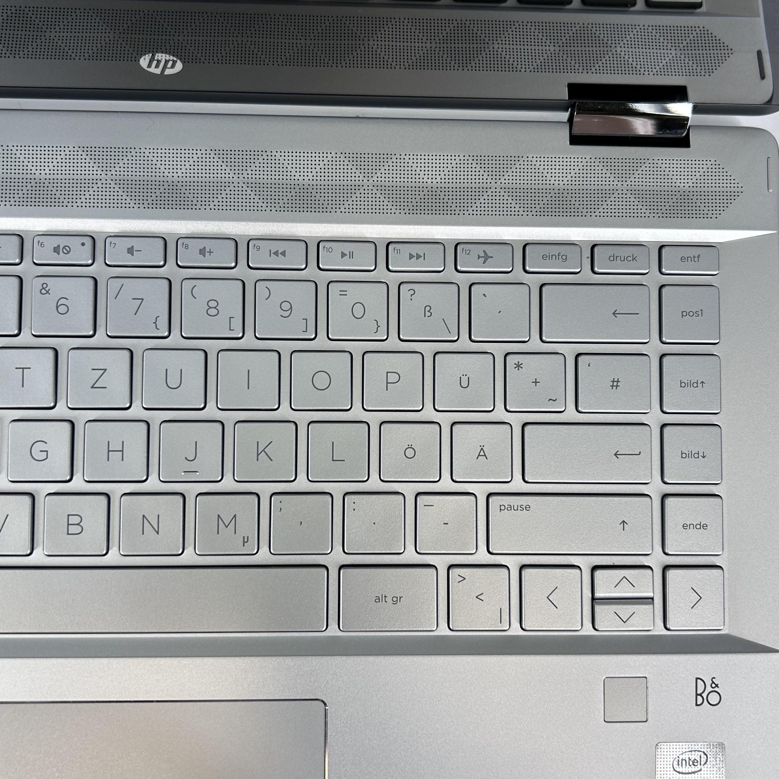 HP Pavilion x360 14 FHD TOUCH i5-10210U 1.60GHz 16GB 256GB Bilingual Keyboard