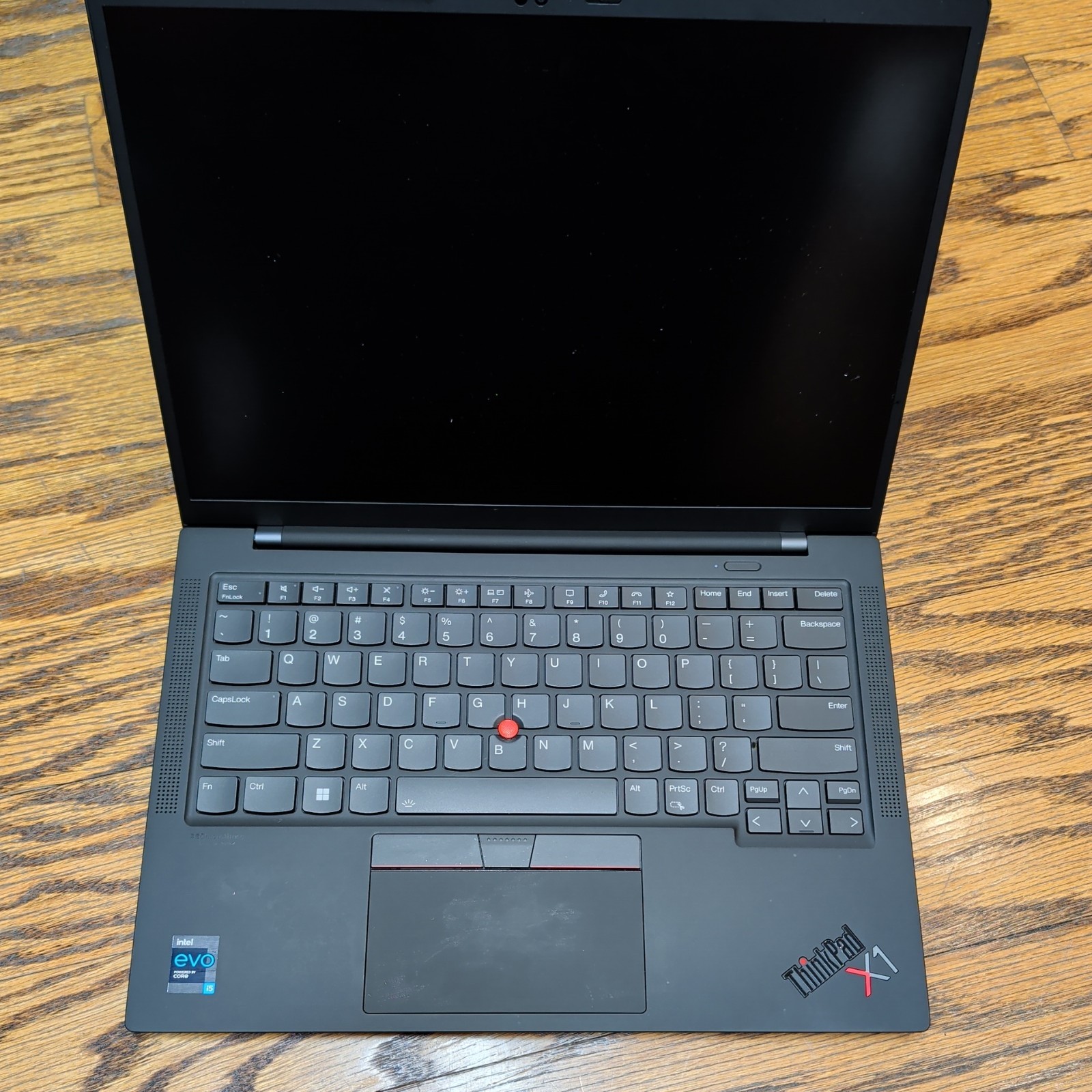 Lenovo ThinkPad X1 Carbon Gen 9 14″ (256GB SSD, Intel Core i5 11th Gen, 8GB RAM)