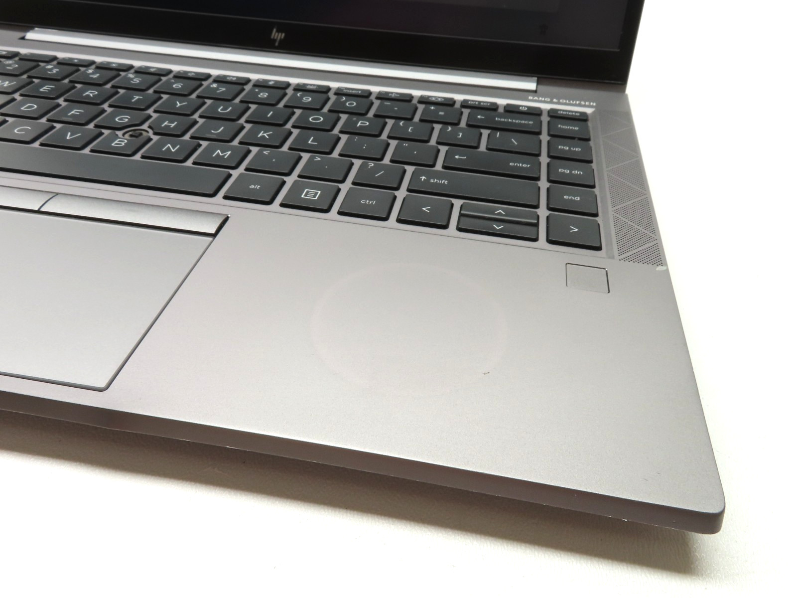 HP ZBook Firefly 14 G8 14″ Intel Core i5-1135G7 2.4GHz 16GB RAM 256GB SSD
