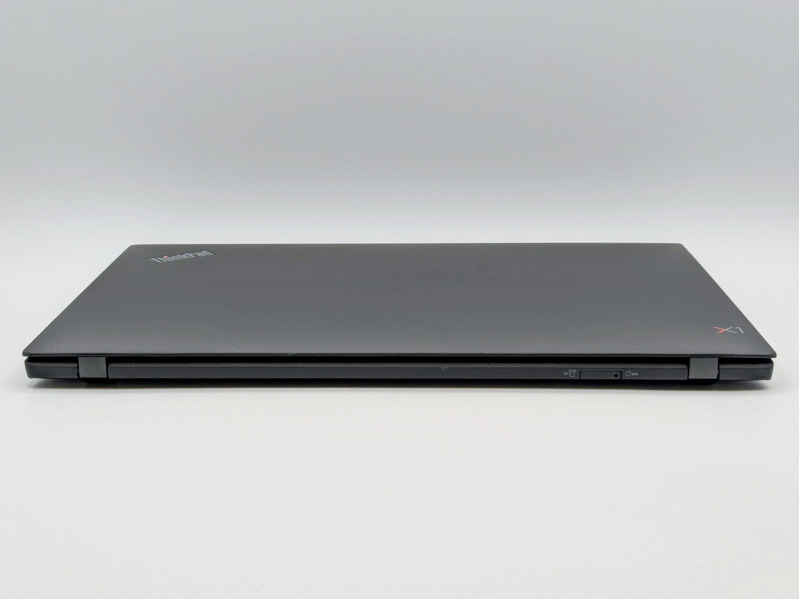 Lenovo ThinkPad X1 Carbon Gen 6 14″ FHD I7-8650U 256GB 16GB W11P Backlit FPR