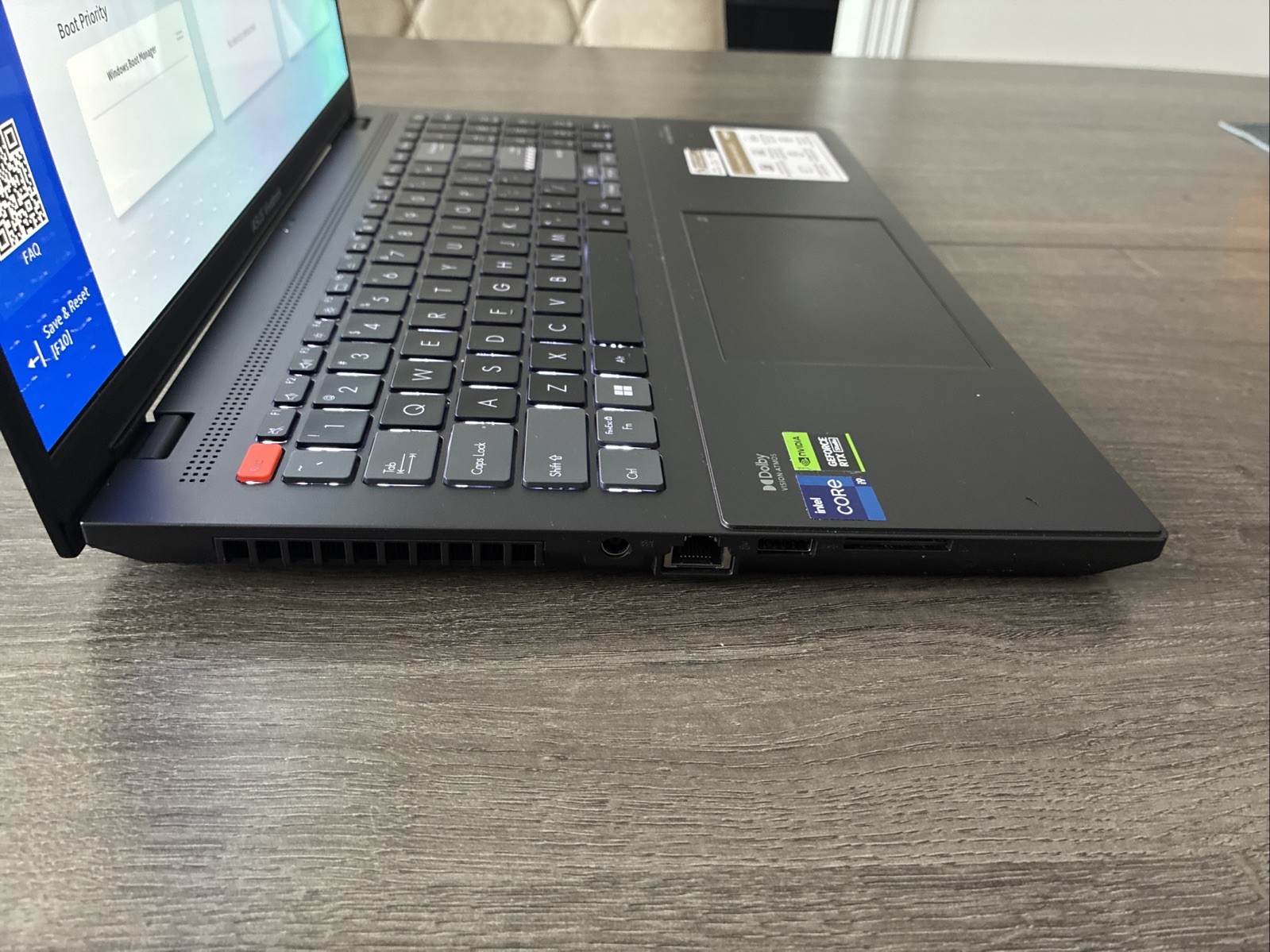 ASUS VivoBook Pro 16 K6604J 3K OLED – i9-13980HX, GeForce RTX 4070 READ!
