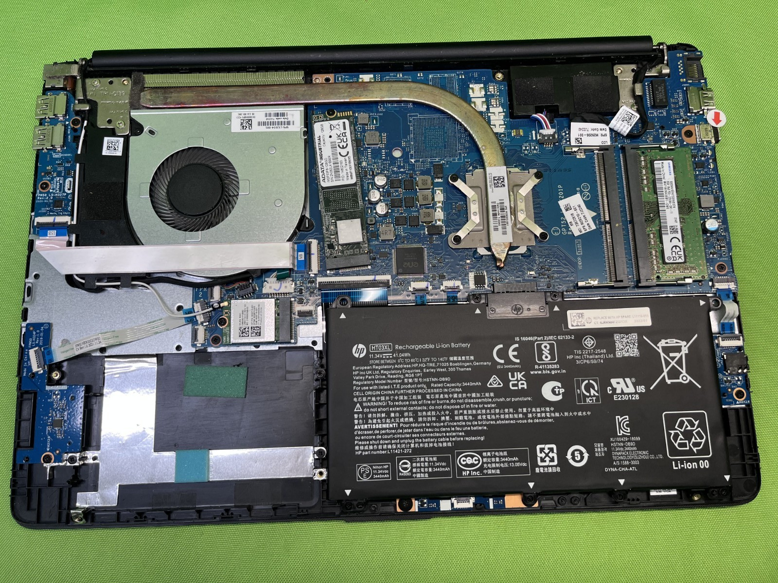 *AS IS* HP 15t-dw300 15.6″ Intel Core i7-1165G7@2.80 8GB/128 GB SSD/Win11 Home