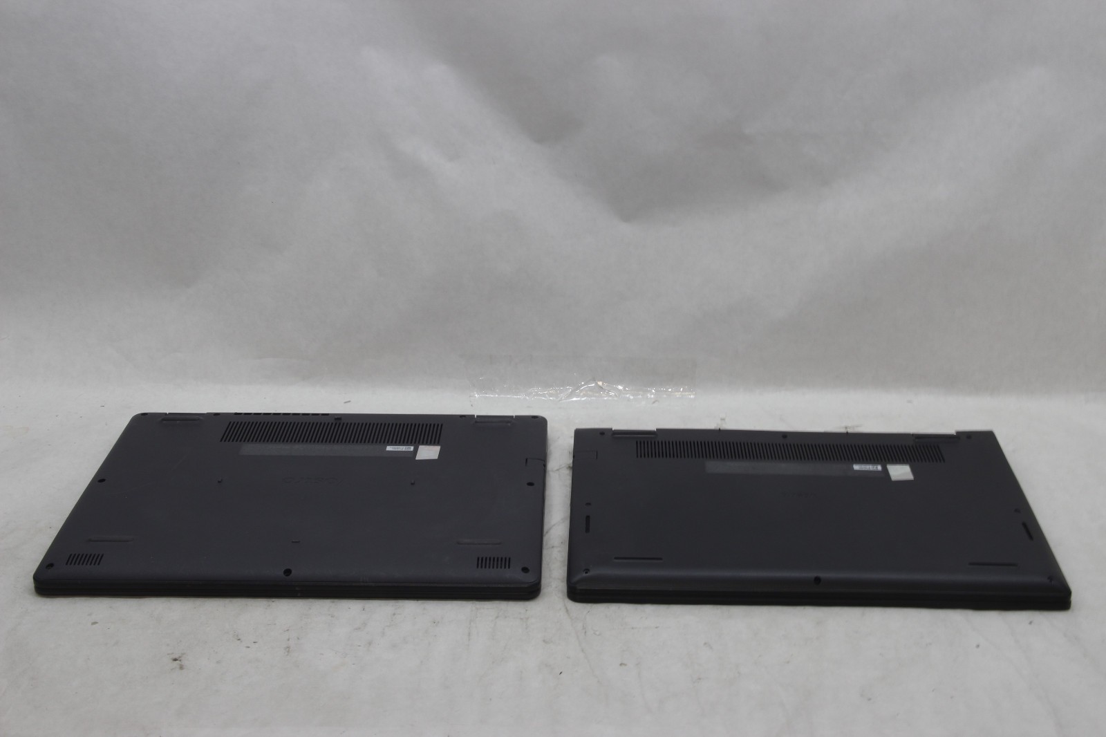 Lot of 1 Dell Vostro 3400 & 1 3420 14″ Laptops i5 & i7 No RAM NO SSDS AS-IS