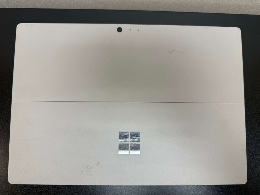 Microsoft Surface Pro 4 1724 12.3″ i7-6650U 16GB RAM 256GB SSD Windows 11 Pro