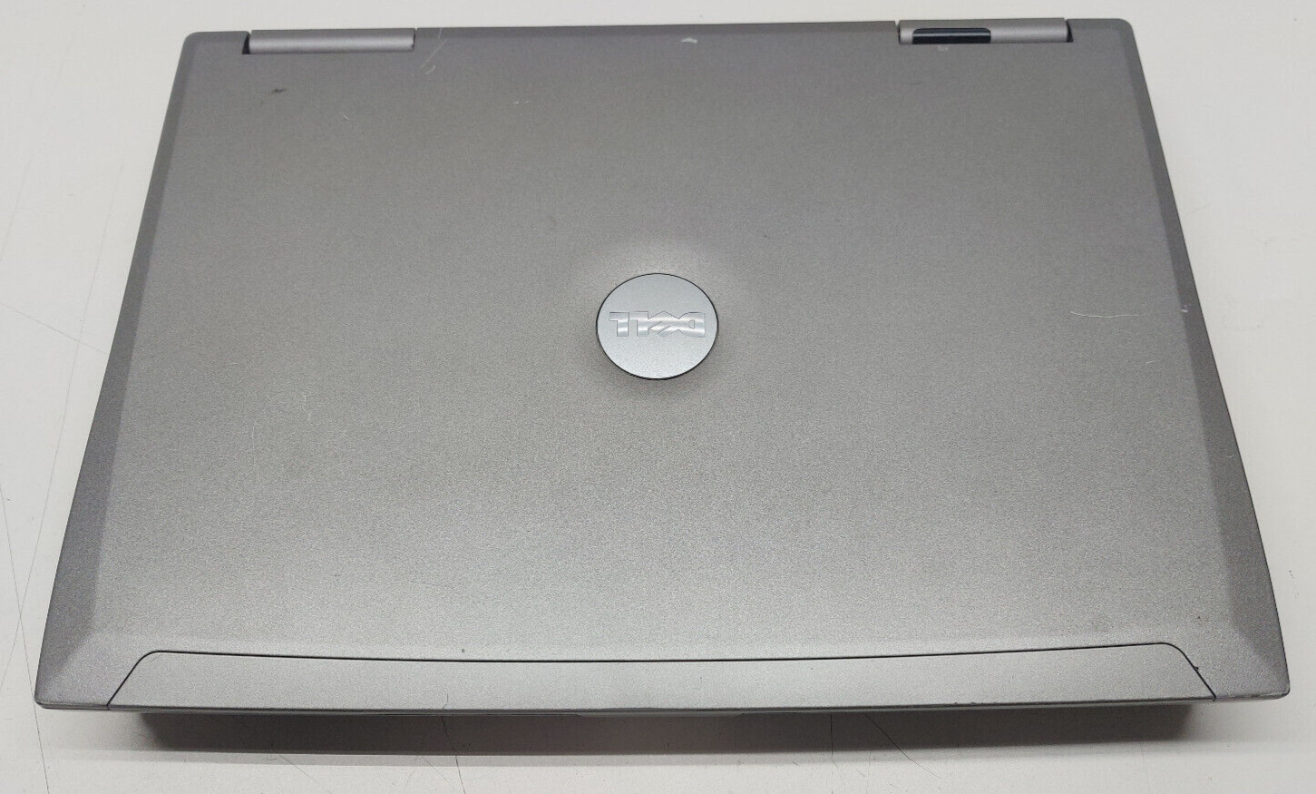 Vintage-Dell Latitude D810 Pentium M 1.73 GHz 512MB RAM 40GB HDD Windows XP Pro