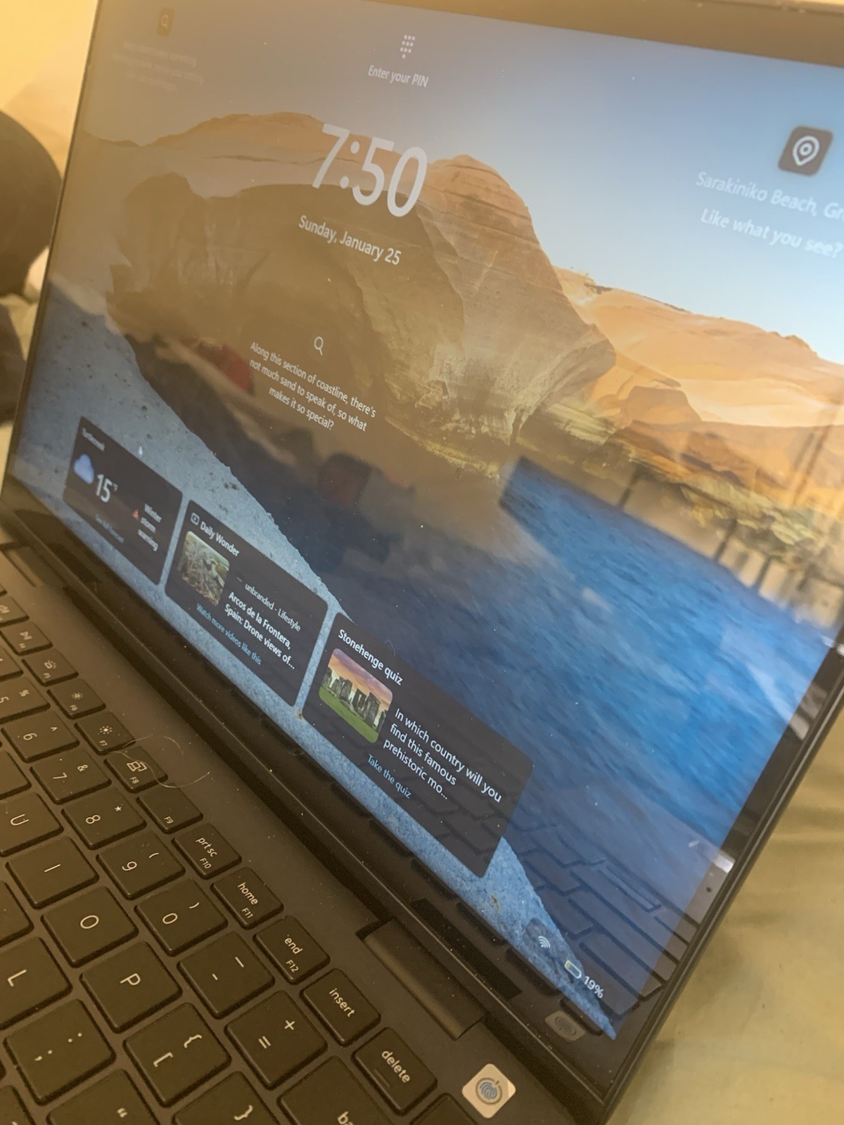 HP Black Notebook Laptop Windows 10 Built-in Webcam Wi-Fi Integrated Graphics