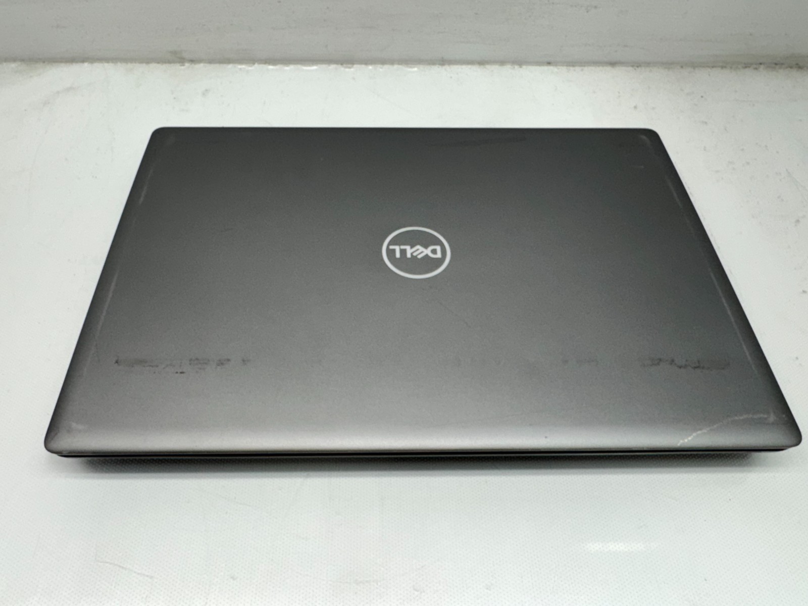 Dell Precision 7550 15.6″ Intel i7-10850H@2.7GHz 16GB 256G T2000 Nocamera *READ*
