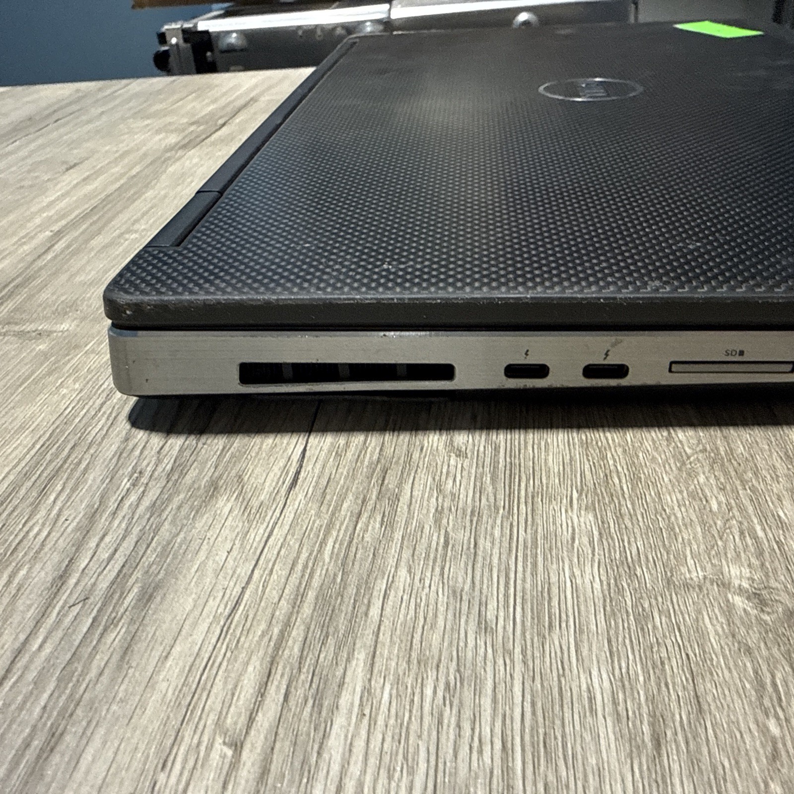 Dell Precision – 7540 Intel Core i9-9980H 2.40Ghz 8GB RAM – NO SSD *NVIDIA*