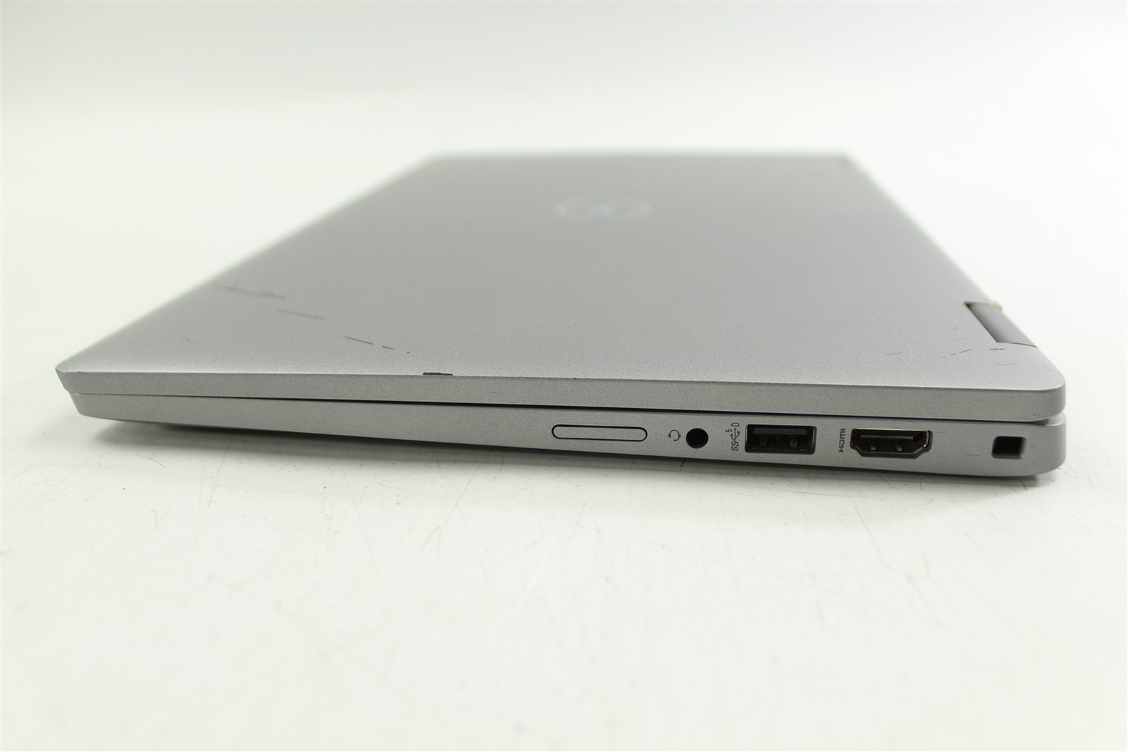 Dell Latitude 5330 13.3″ FHD Touch i7-1265U 1.8GHz 256GB SSD 16GB RAM W11H