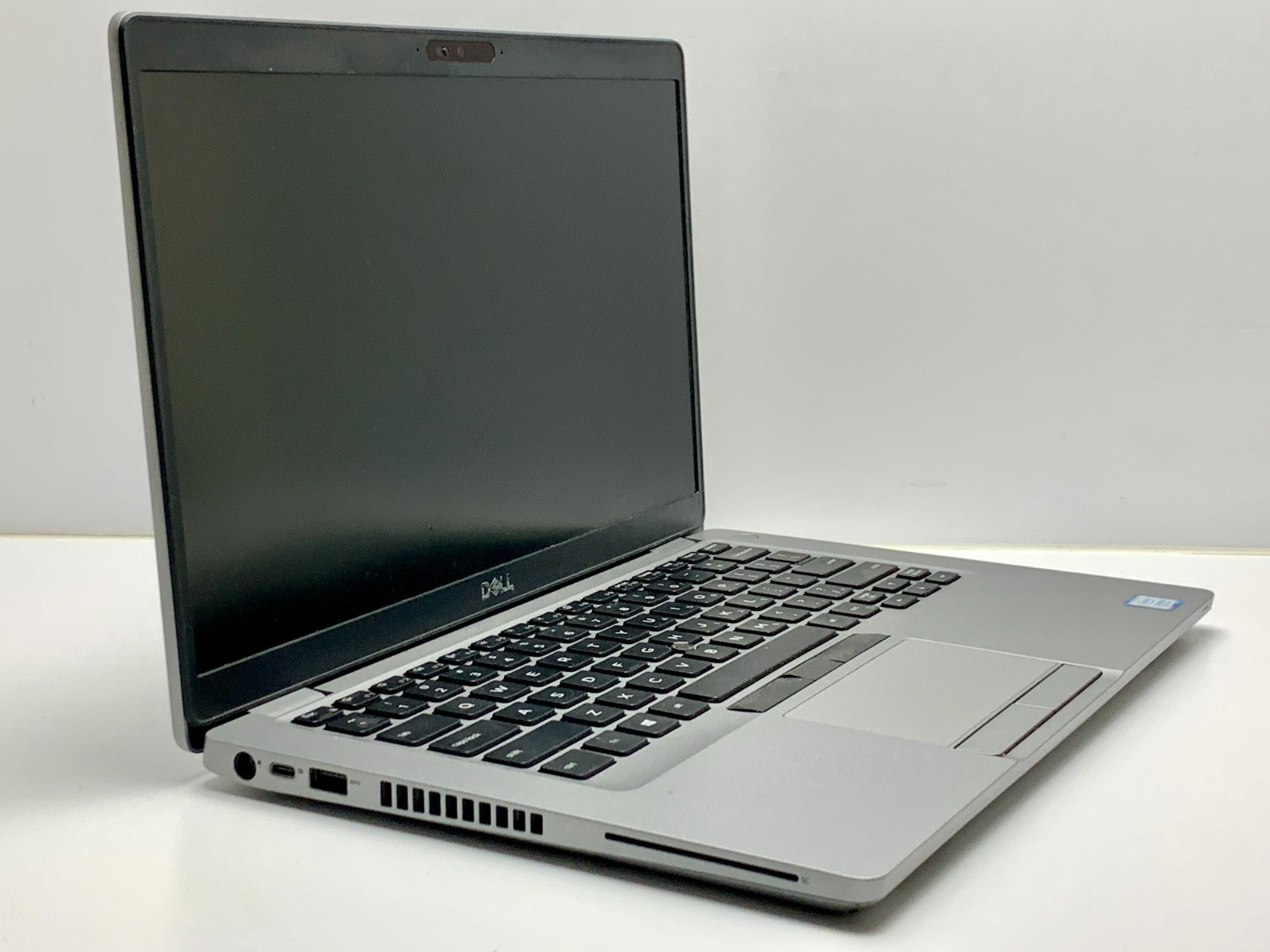 Dell Latitude 5410 | i5-8365U | 16GB RAM | 1200GB SSD | LINUX