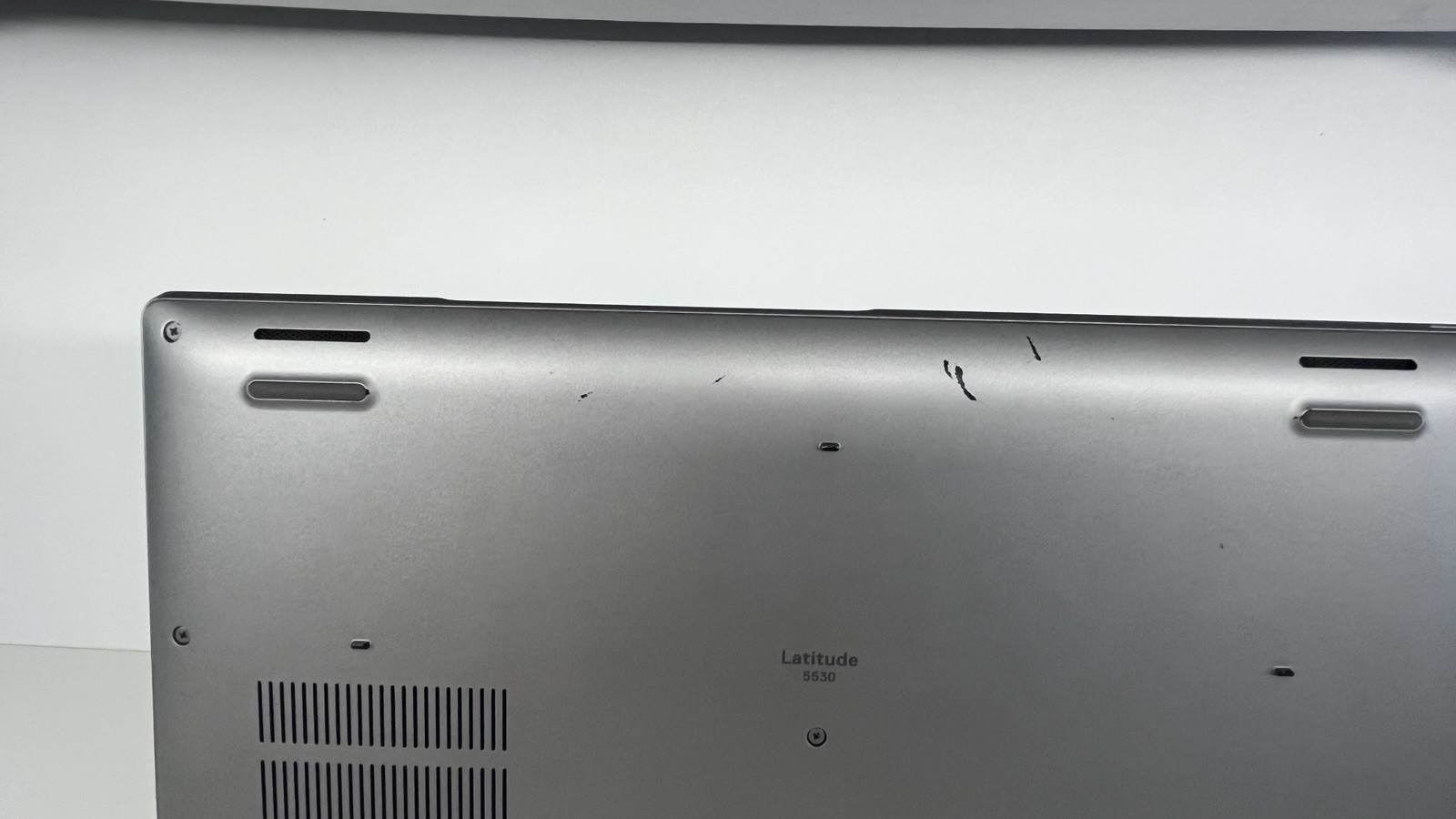 Dell Latitude 5530 Laptop – i5-1235u 16GB 512GB SSD Cam 15.6″ Touchscreen 2022