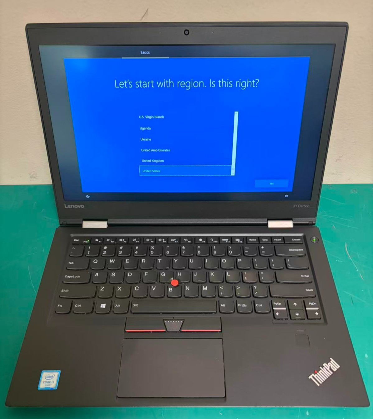 Lenovo ThinkPad X1 Carbon Gen 4 Laptop intel i5-6200U 8G Ram 256G SSD Windows 10