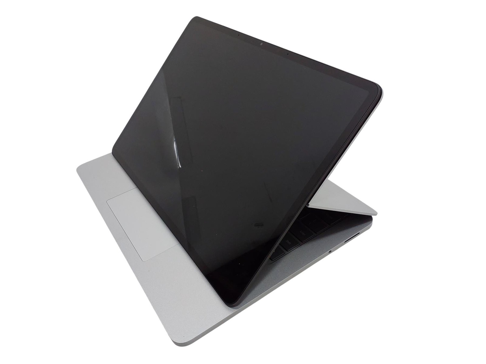 Microsoft Surface Laptop Studio 14.4″ Core I7-11370H 16GB 512GB RTX 3050