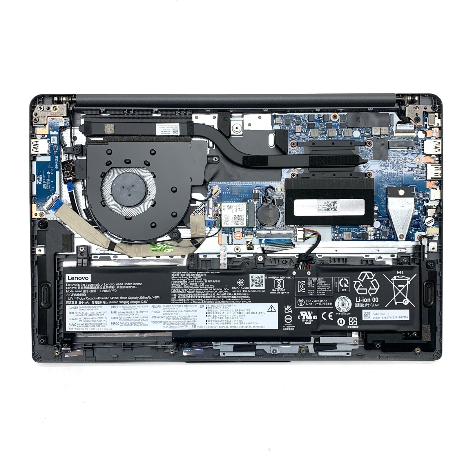 Lenovo Ideapad 3 15ITL6 15.6″ FHD Intel i5 11th Gen 2.40GHz 8GB No Pow For Parts